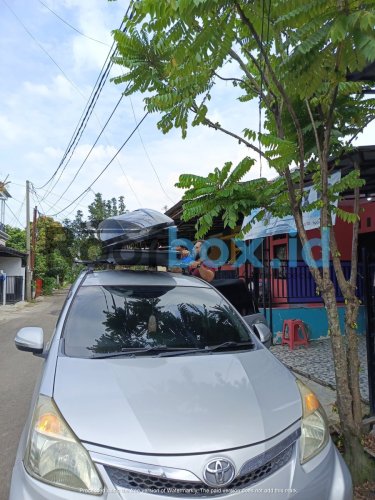 Customer Roofbox Installation 9
