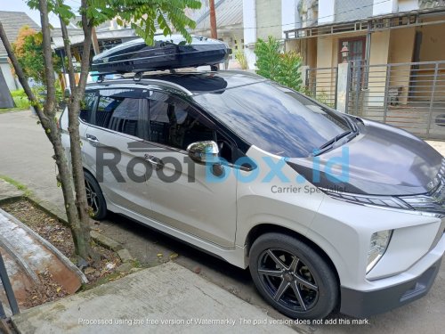 Customer Roofbox Installation 4