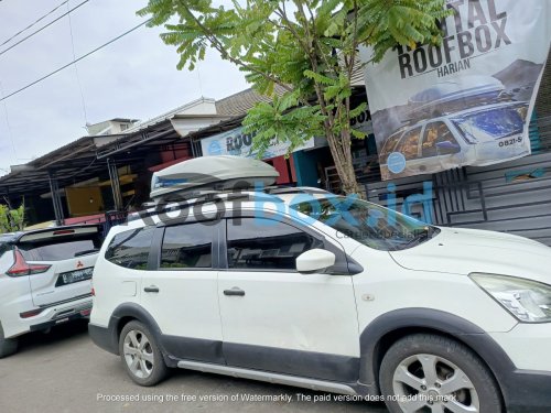 Customer Roofbox Installation 2