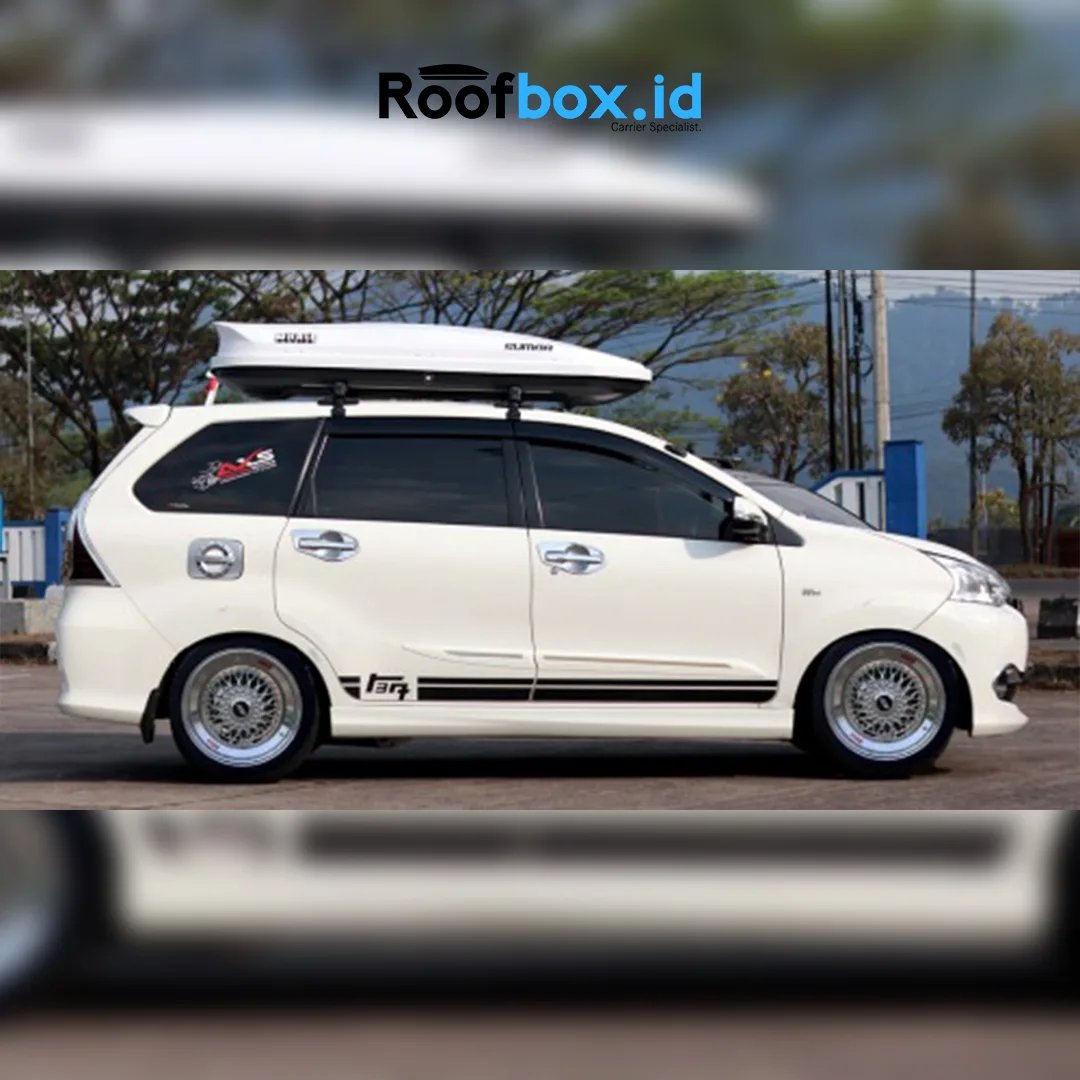 Rote X 6